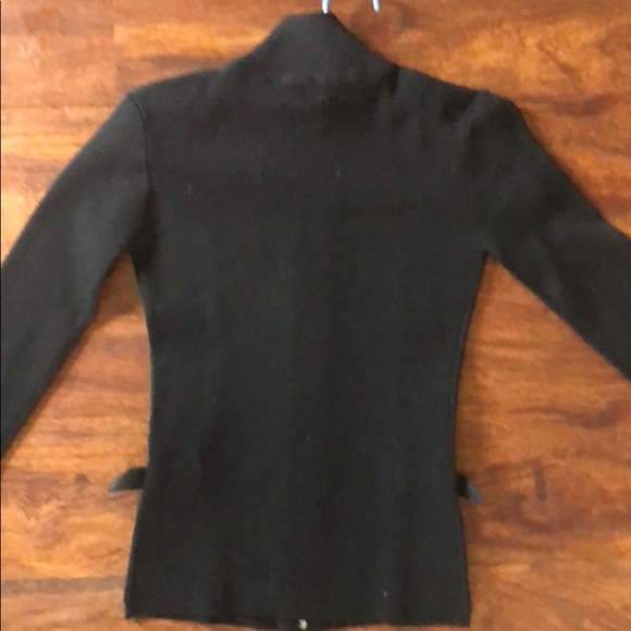 Black Jacket - Picture 5 of 5